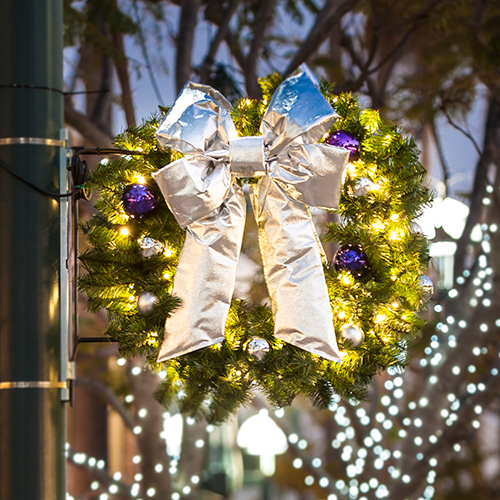 commercial holiday decorations professional decorations pole mounted christmas decorations